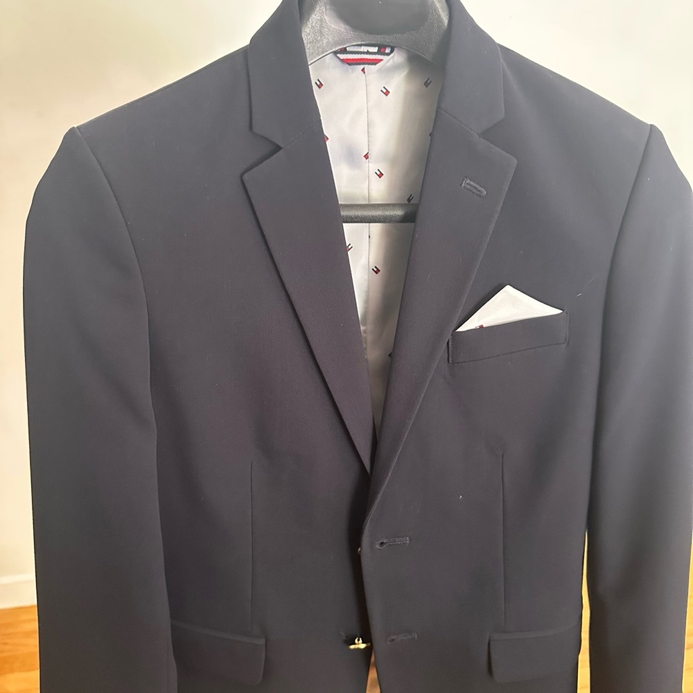 Navy blue/black suit Tommy Hilfiger 10-12 year old